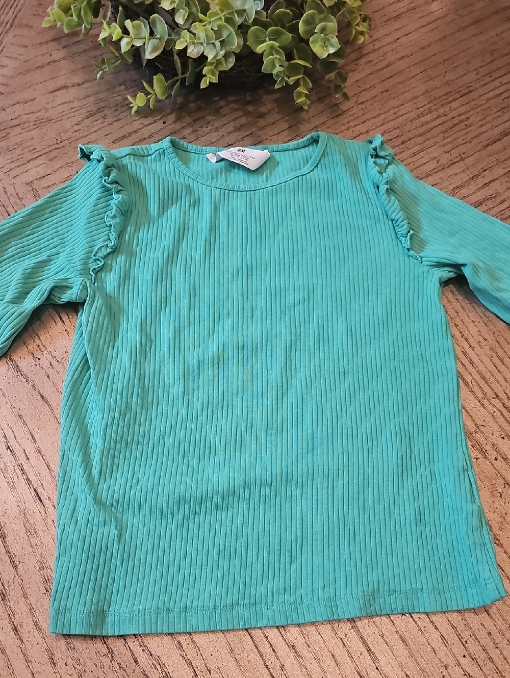 H&M Turquoise Green Ribbed Knit Top with Ruffle Trim Size 8/10